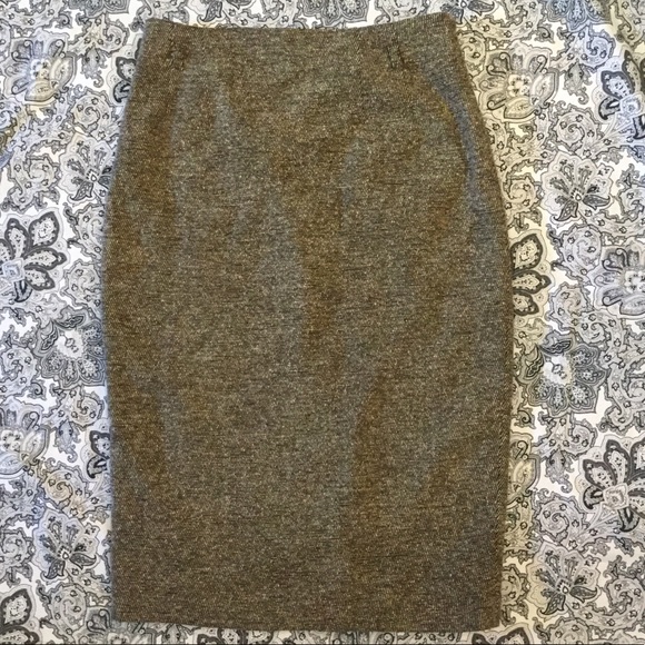 Amanda & Chelsea Dresses & Skirts - AMANDA&CHELSEY sz2 brwn tweed lined  pencil skirt